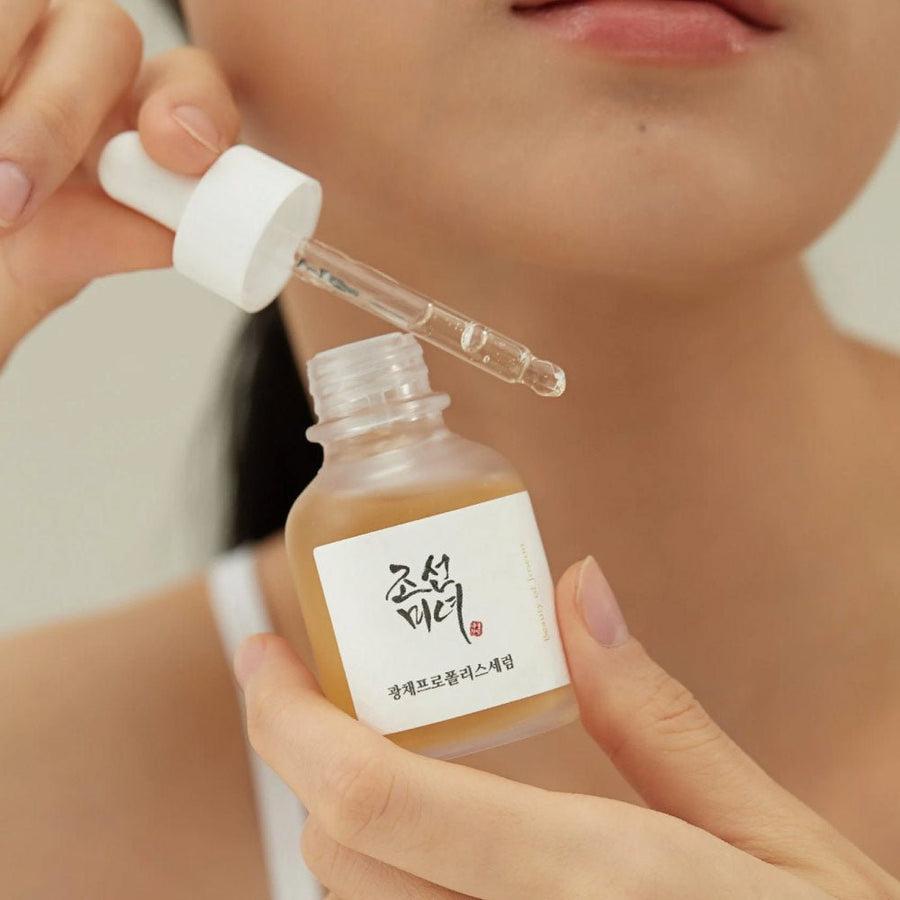 Glow Serum: Propolis + Niacinamide - The Beauty Box