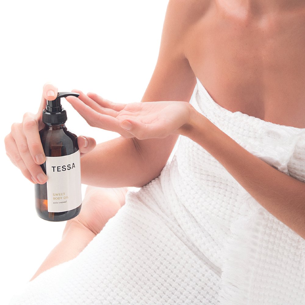 Toning Body Oil - The Beauty Box